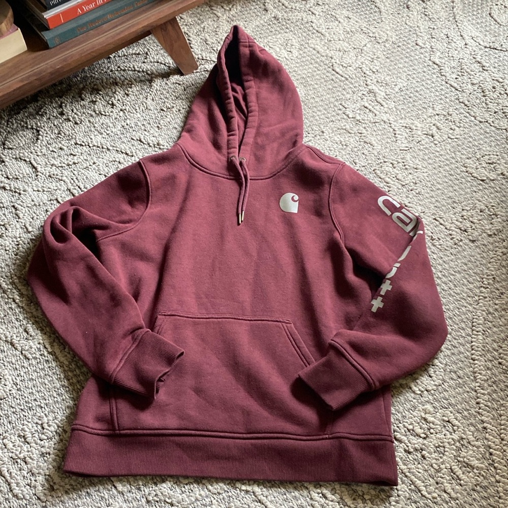 Women’s Carhartt sweatshirt